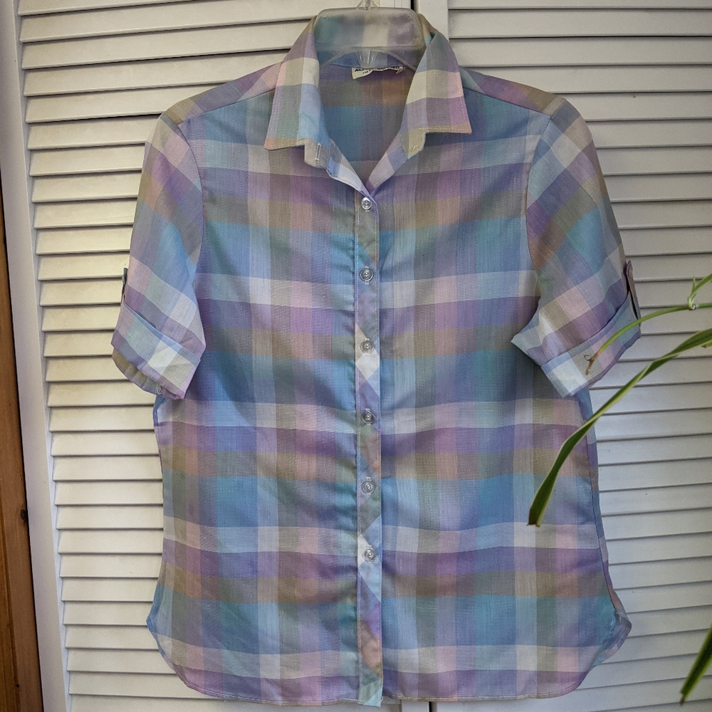 Vintage Alfred Dunner Button Down Shirt.     1